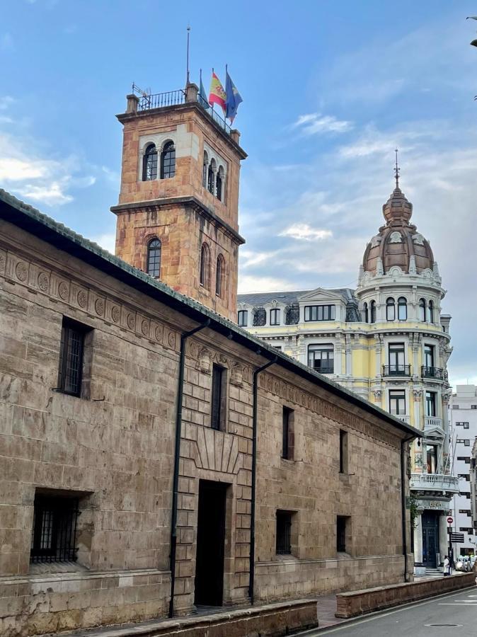 Covadonga Apartment Oviedo Luaran gambar